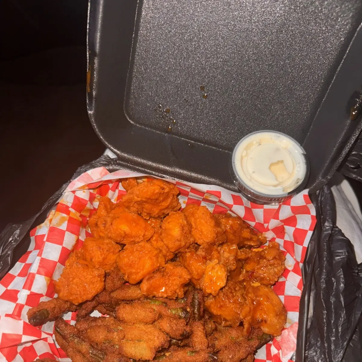 Boneless Wings and Fried Green Beans