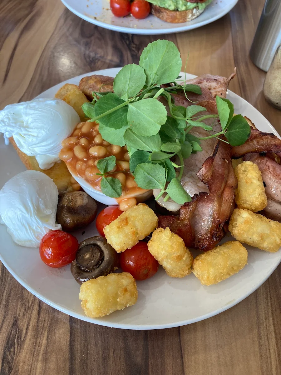 Full Breakfast, Double Shot Noosa