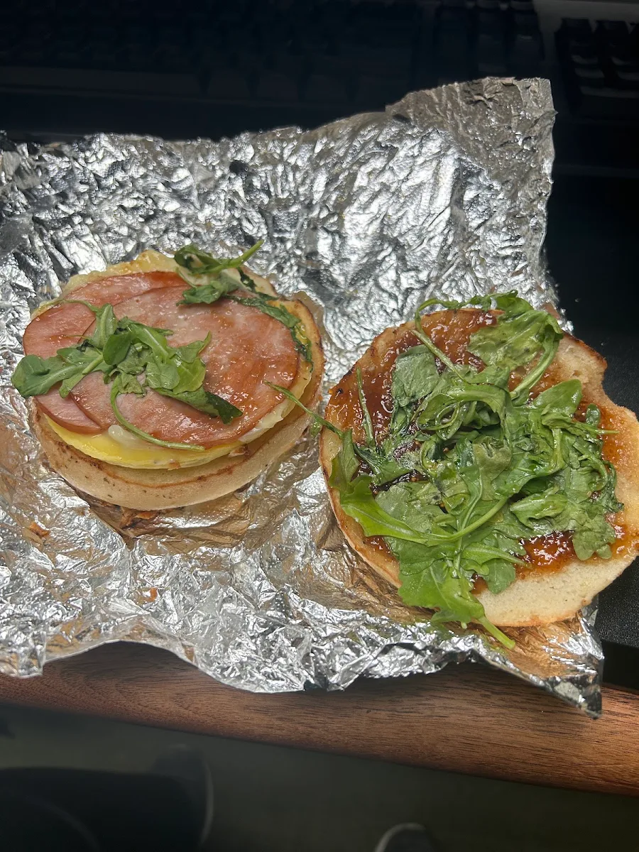 Sandwich Egg Cheese