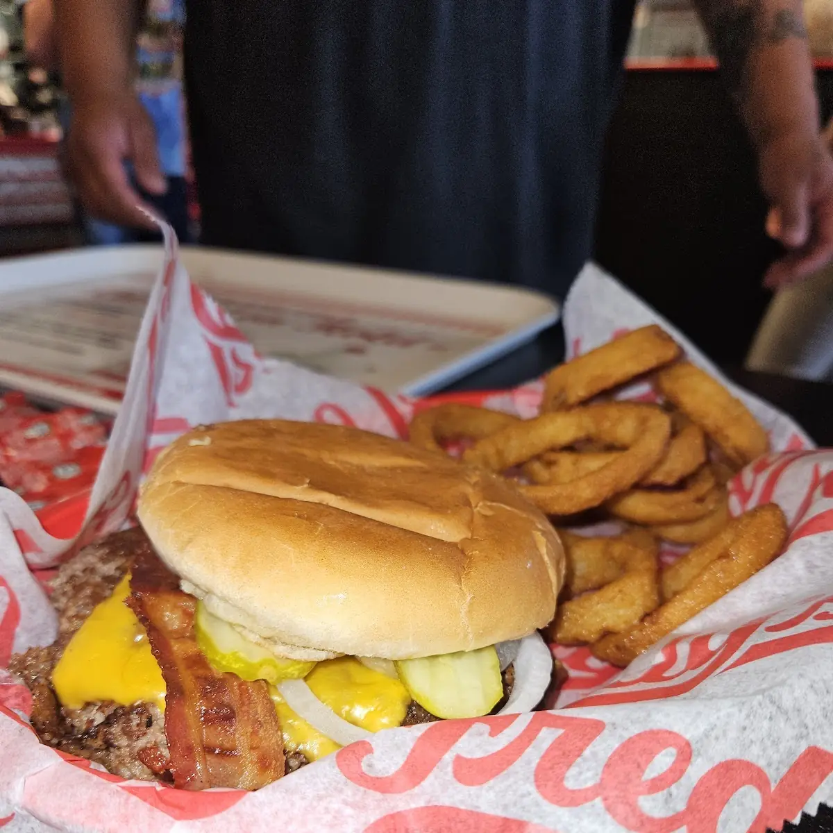 Bacon Cheeseburger