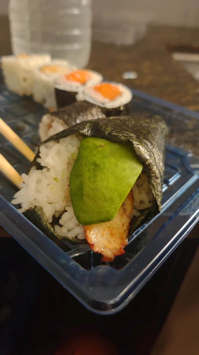BBQ Eel and Avocado Handroll
