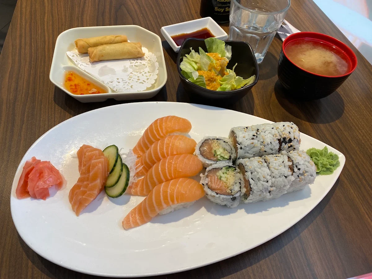 Salmon Lover Combo