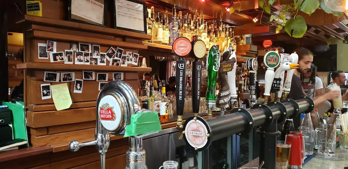 Bar