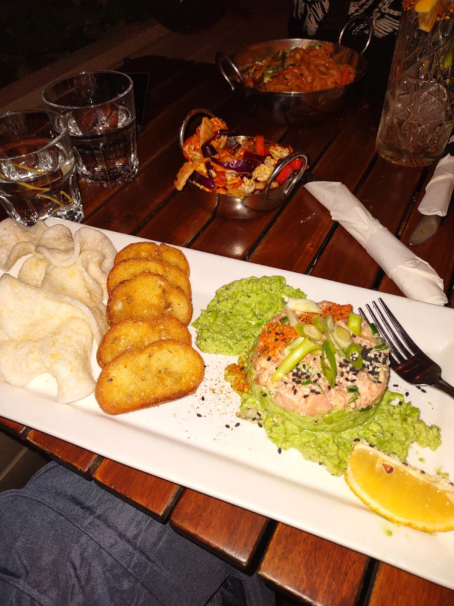 Salmon Tartar