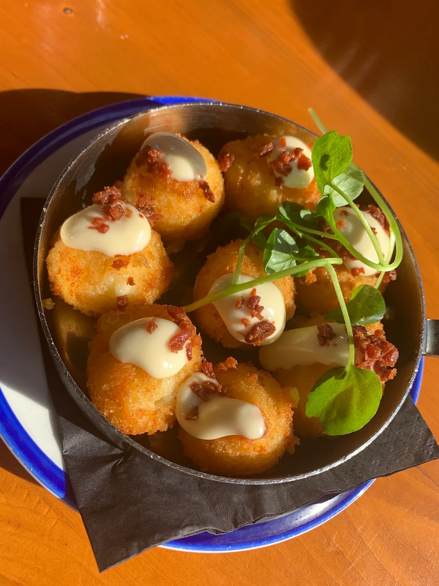 Mac & Cheese Croquettes