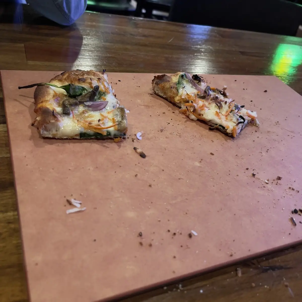 Thai Pizza