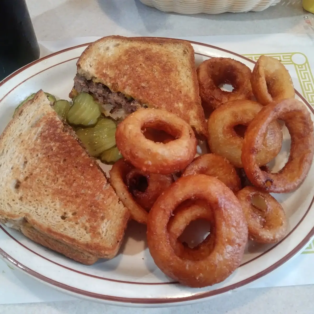 Patty Melt w Onion Rings
