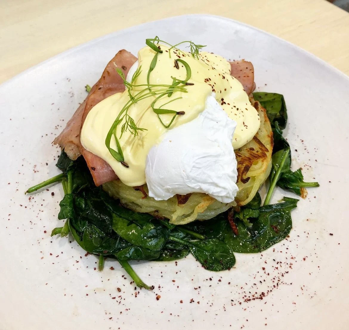 Eggs Florentine, Spuntino