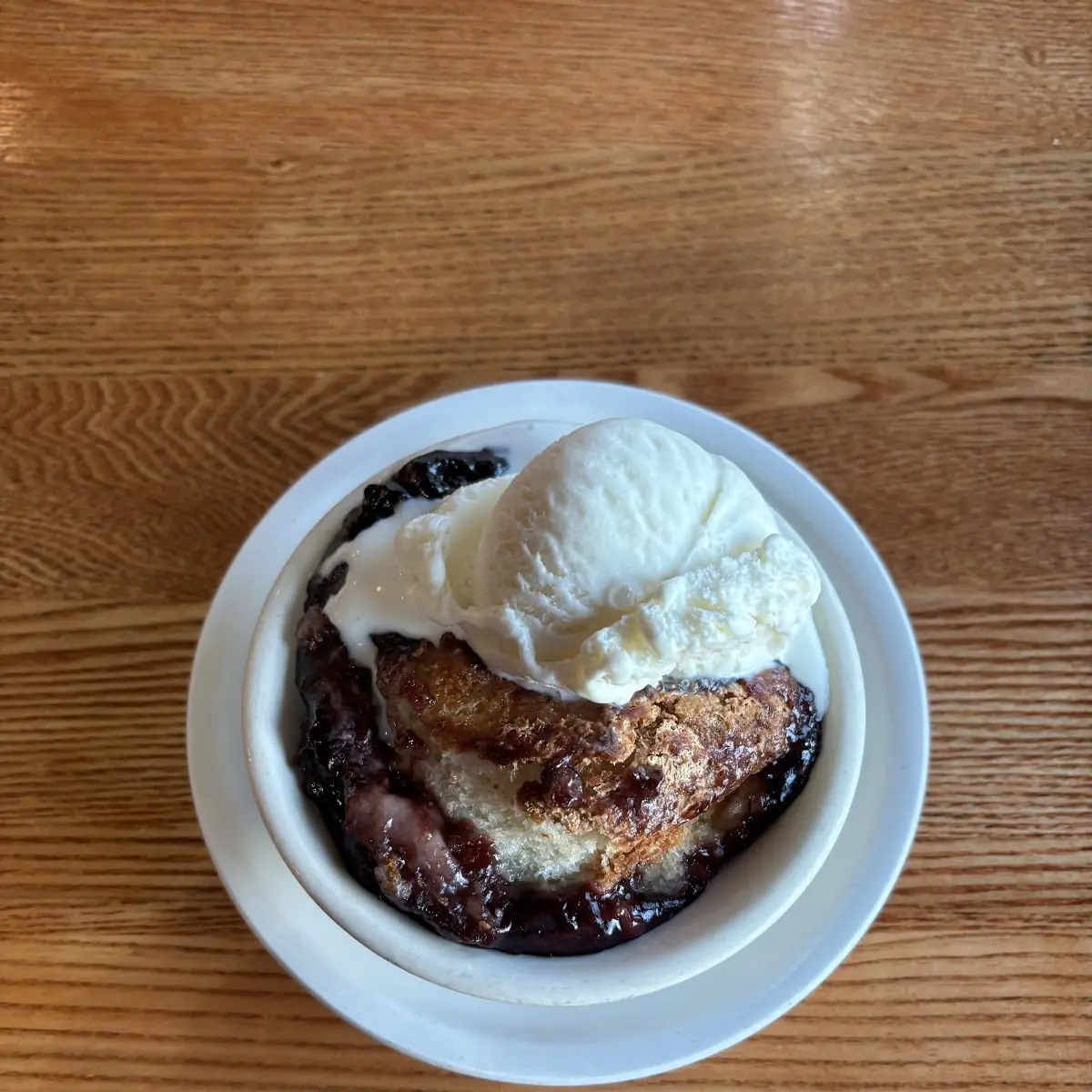 Blackberry Cobbler with Ice Cream