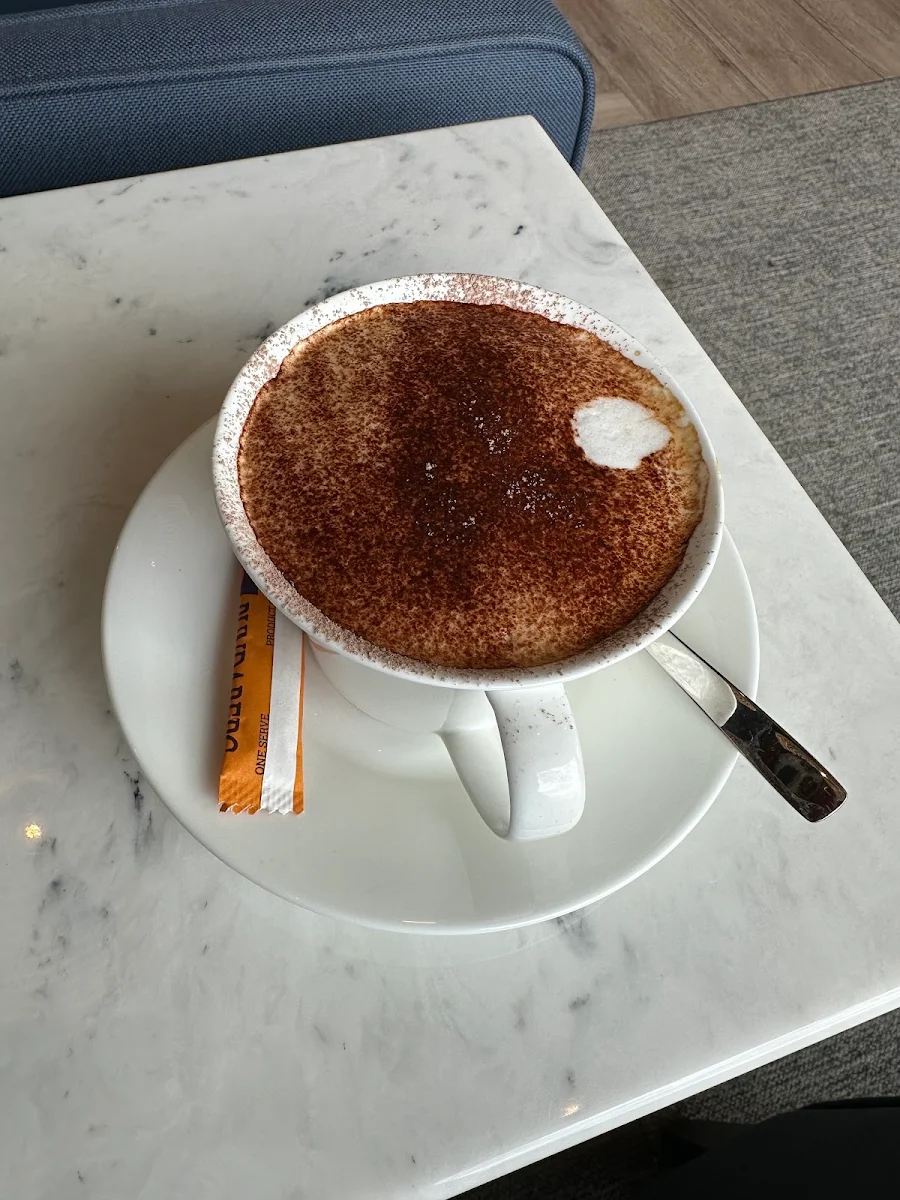 Cappuccino, Aspire Lounge International Terminal 1, Perth Airport