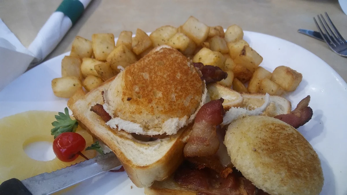 Dagwood, Humpty's Big Plate Diner