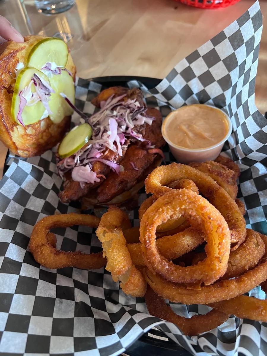 The Spicy Chicken Burger, No Forks Given