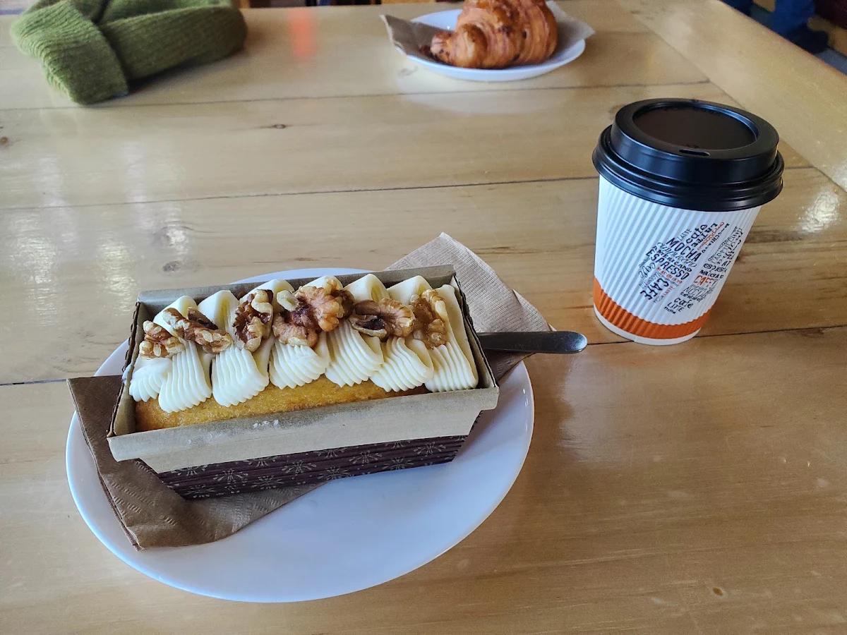 Pain Au Banane, Pains D'exclamation