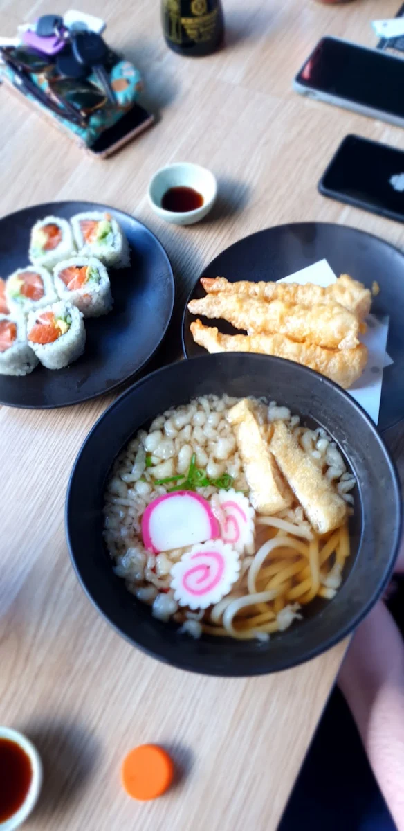 Tempura Udon, Kan Sushi & Poke