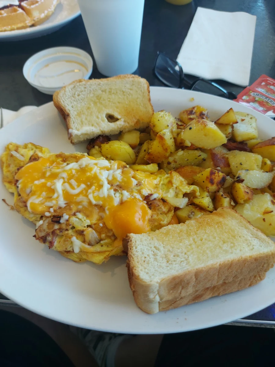 Greek Omelet, Donut Diner