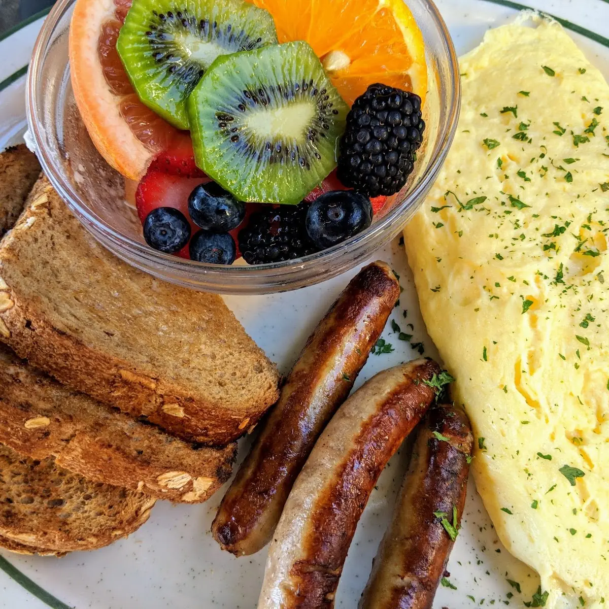 Scrambled Egg with Toast and Sausage