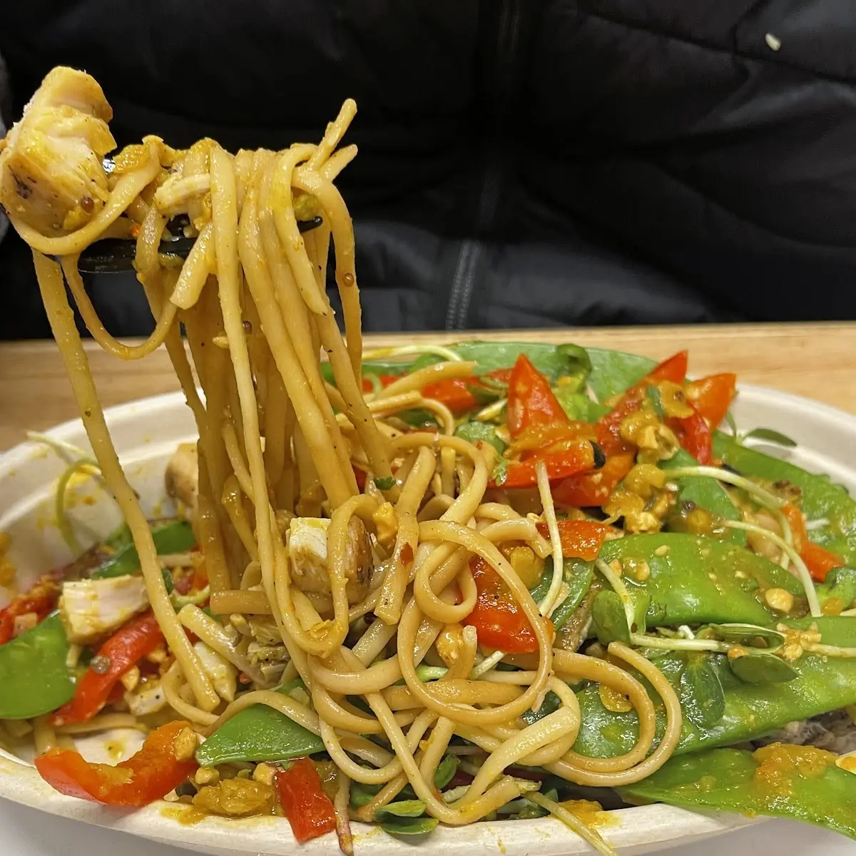 Yellow Curry Chicken Noodles