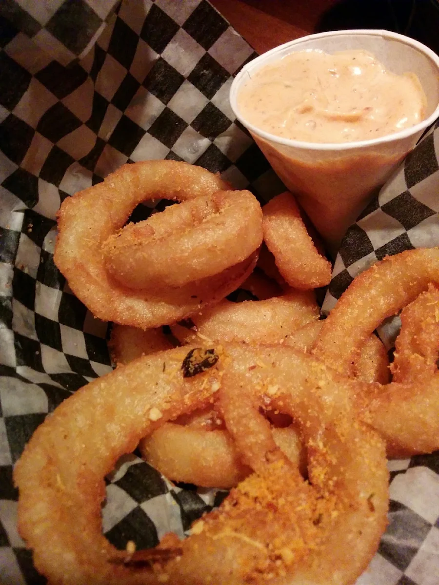 Onion Rings, HELM - Microbrasserie sur Bernard
