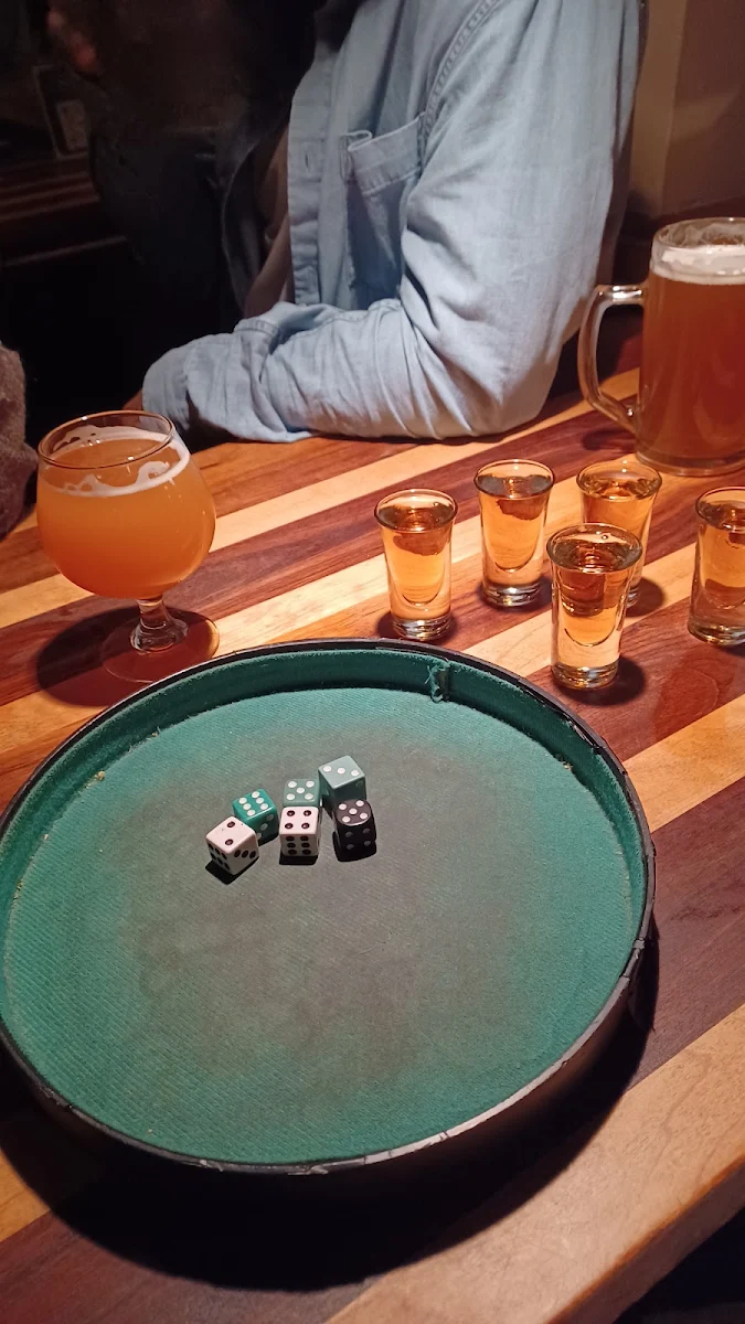 Panama, HELM - Microbrasserie sur Bernard