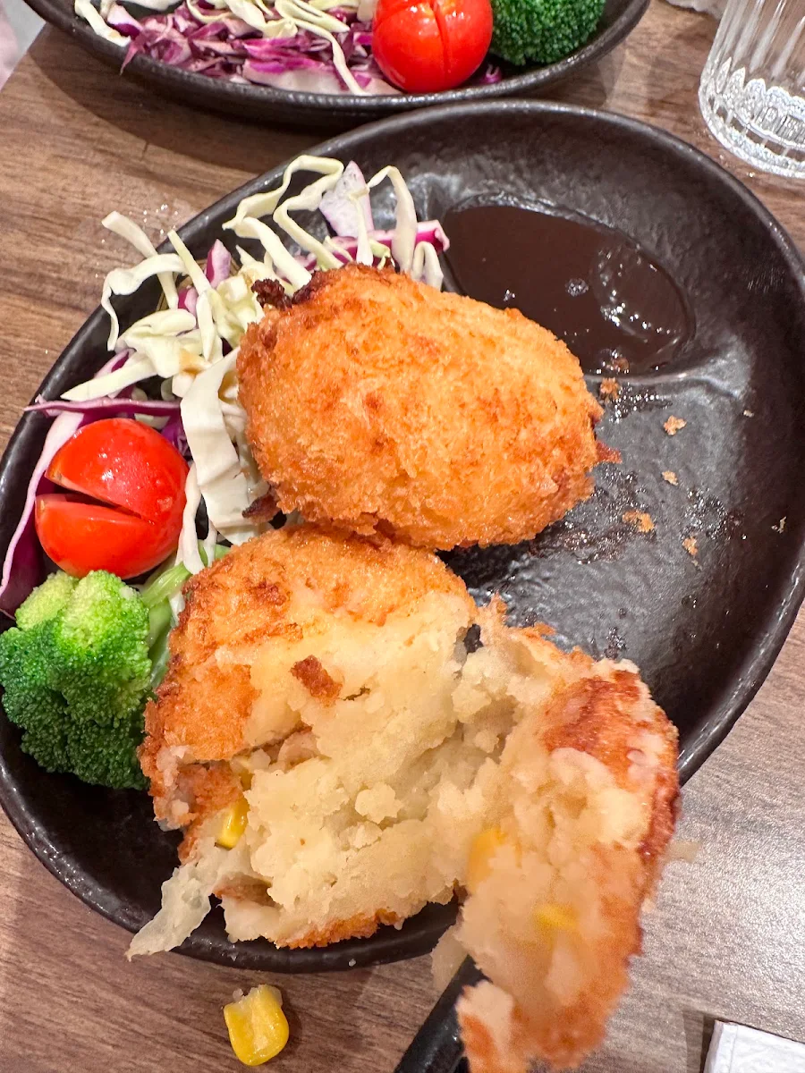 Croquette, Hakata Gensuke Regent Place - Ramen Professional