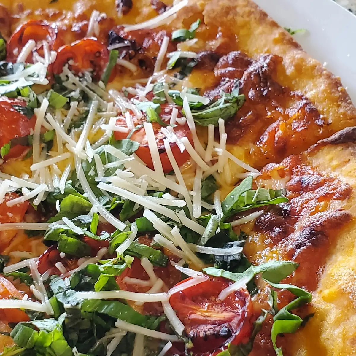 Margherita Flatbread Pizza