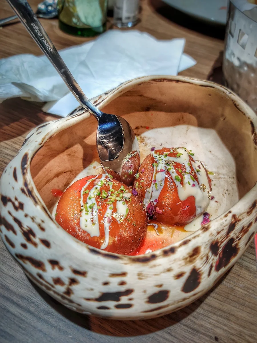 Gulab Jamun with Ice Cream