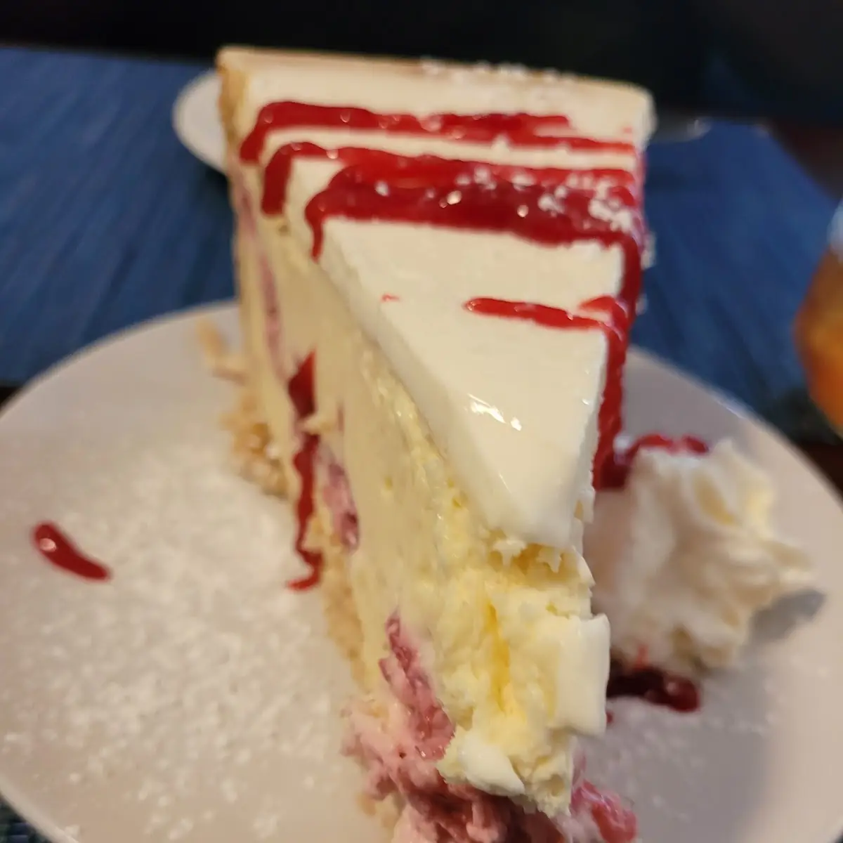 White Chocolate & Raspberry Cheesecake