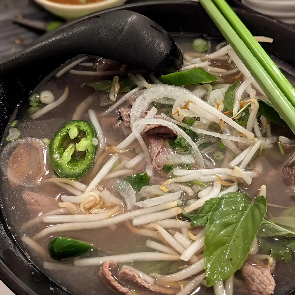 Pho Tai