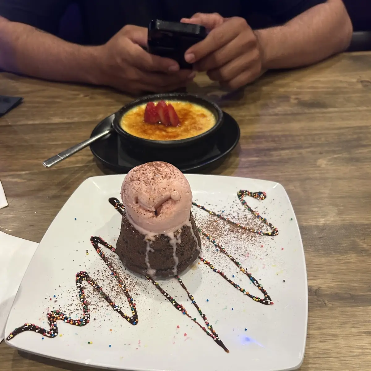 CHOCOLATE CAKE