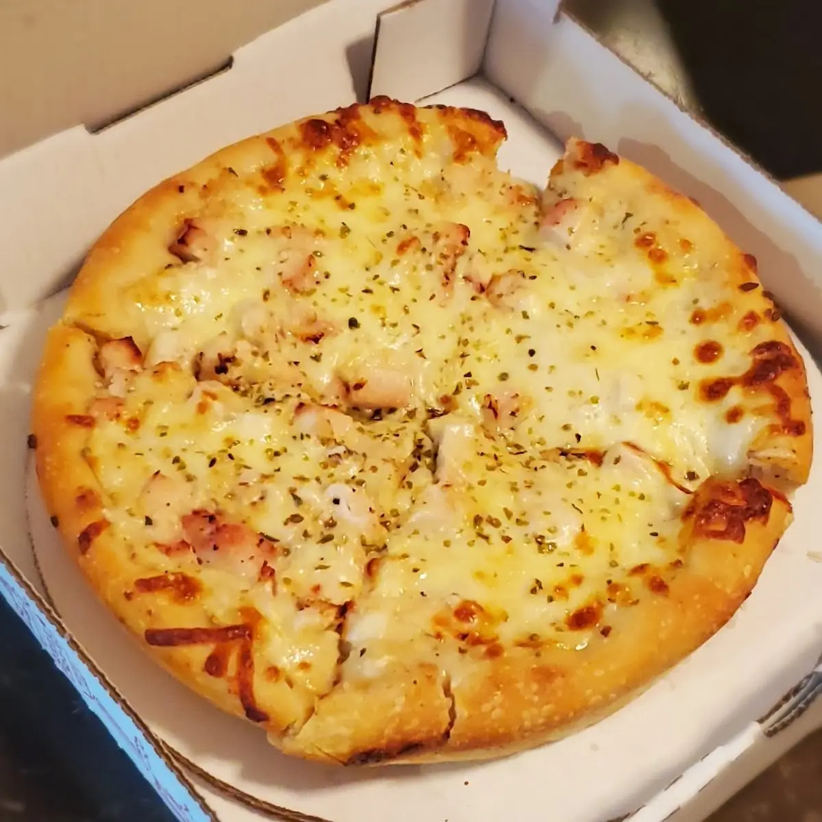 Chicken Alfredo Pizza