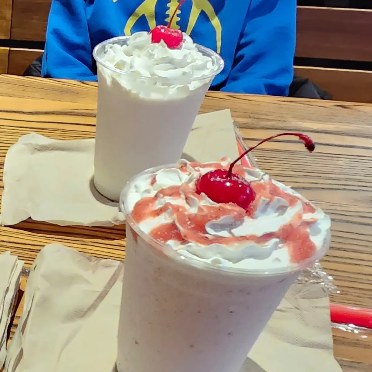 Strawberry Milkshake & Oreo Milkshake