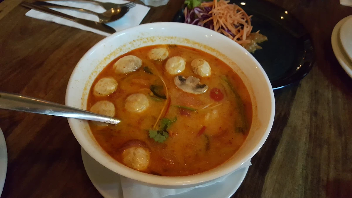 Tom Yum Soup, AtomThai NEWTOWN