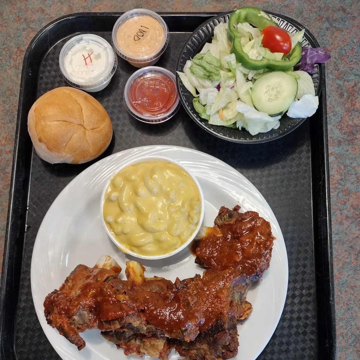 BBQ Beef Ribs and Mac Cheese