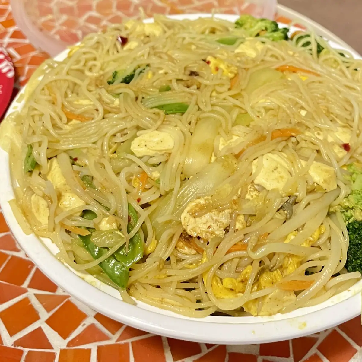 Chicken or Roast Pork Chow Mai Fun