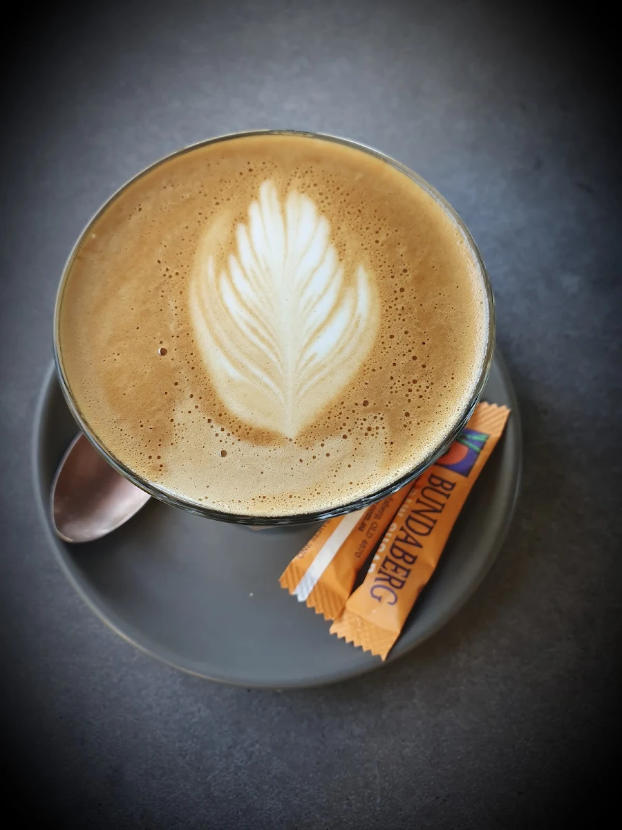 Flat White, Chalet & Co
