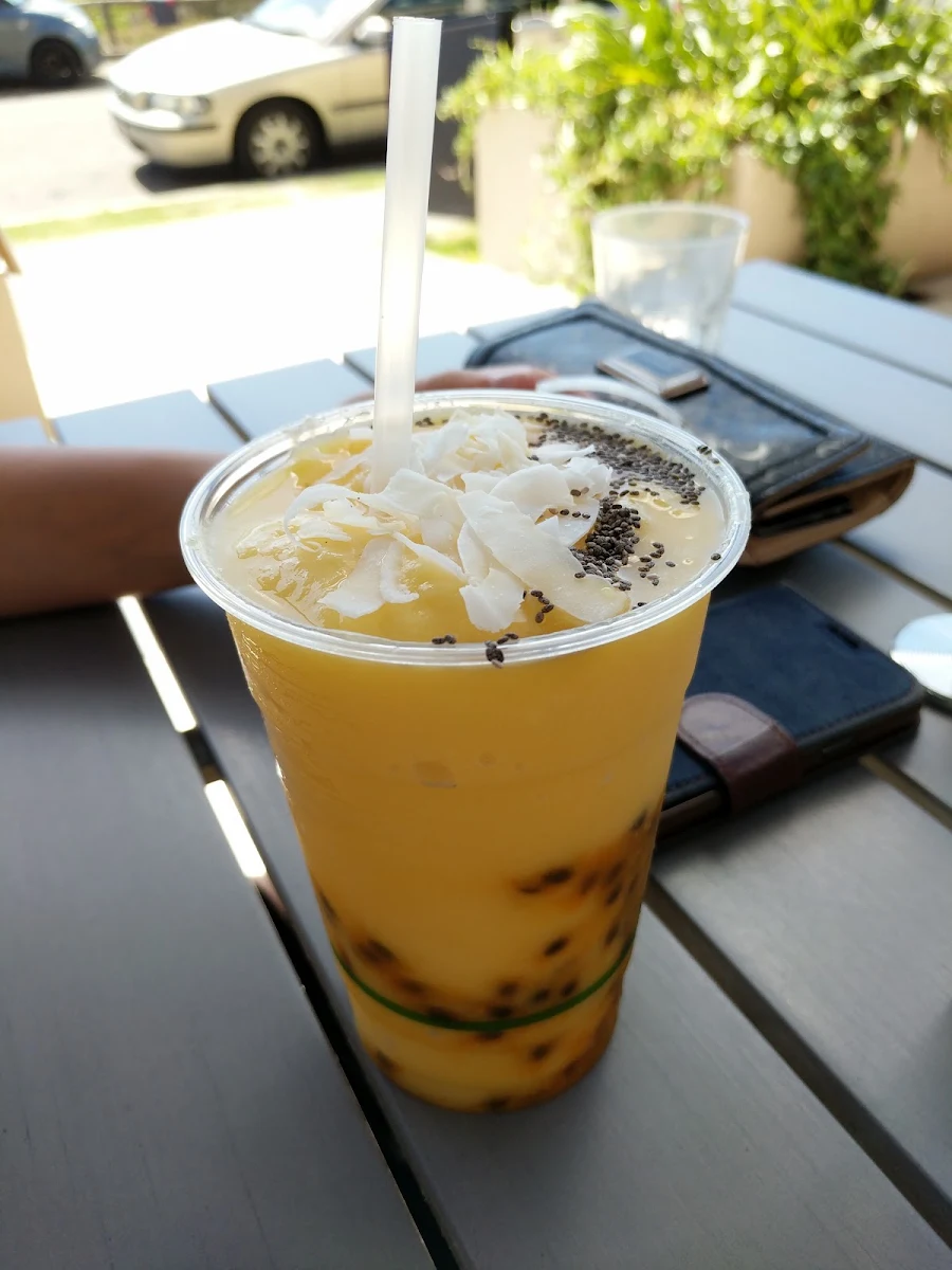 Tropical Smoothie, Chalet & Co