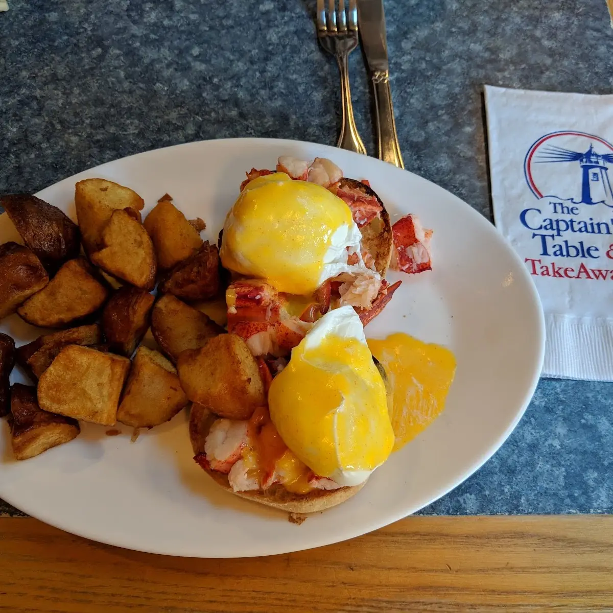 Eggs Benedict