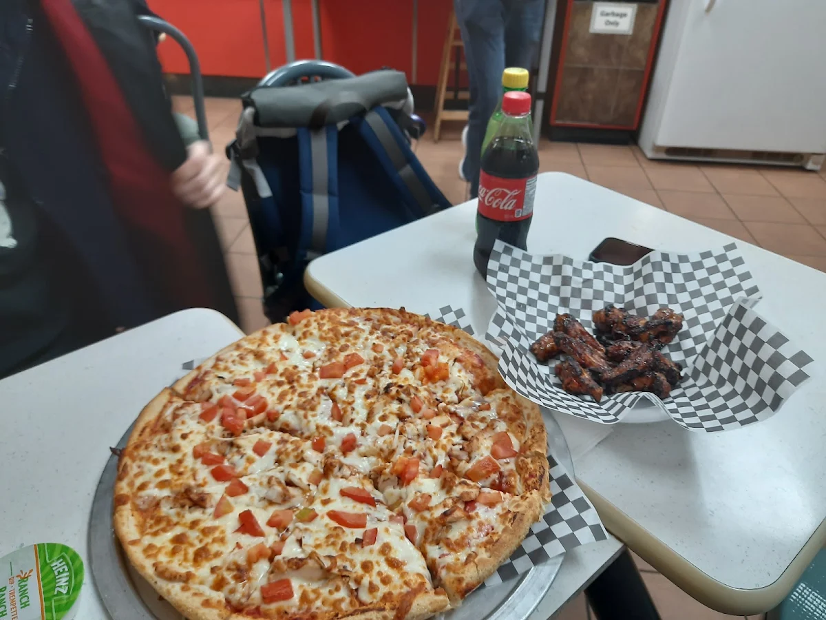 Highlights, Checkers Pizza & Kabab (Whyte Ave. Branch)