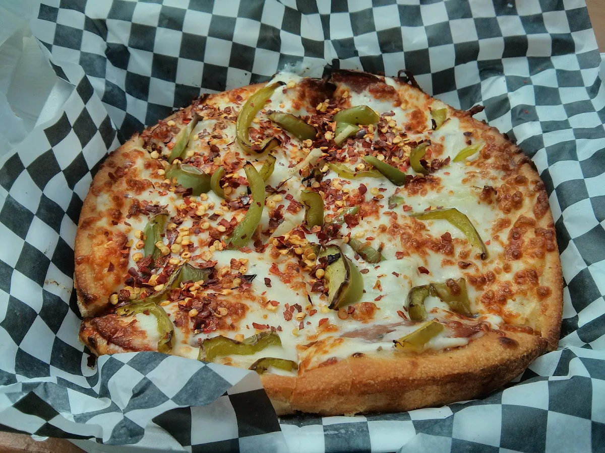 Personal Size Chicken Pizza, Checkers Pizza & Kabab (Whyte Ave. Branch)