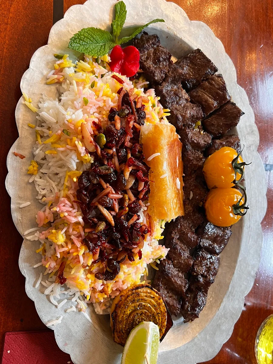 lamb soltani - سلطانی متولی باشی, Shazde House | رستوران شازده