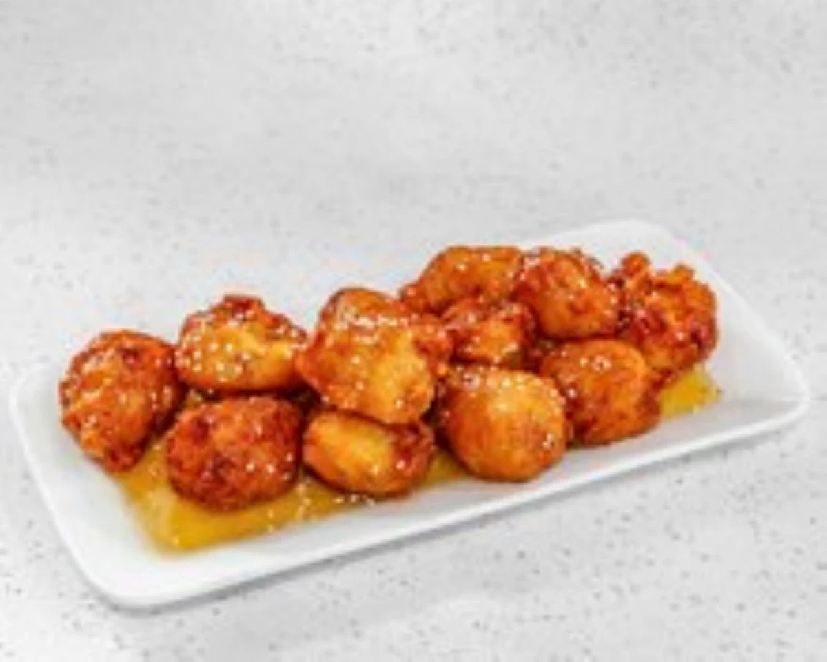 Highlights, Eat Mee Piggy Asian Way Cafe