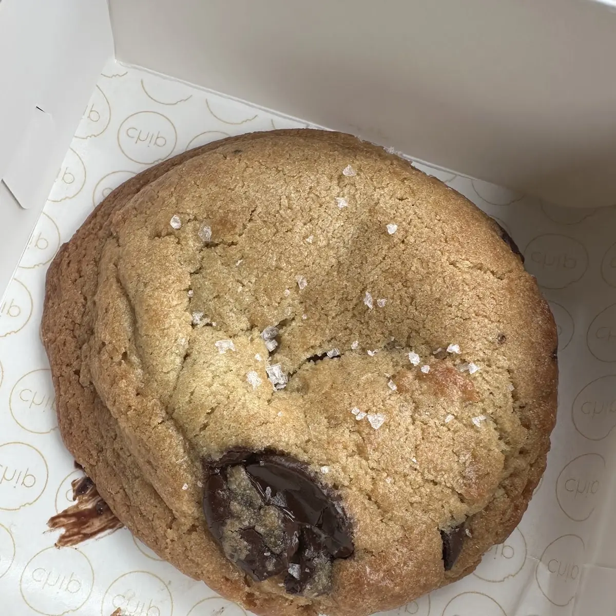 Chocolate Chip Cookie