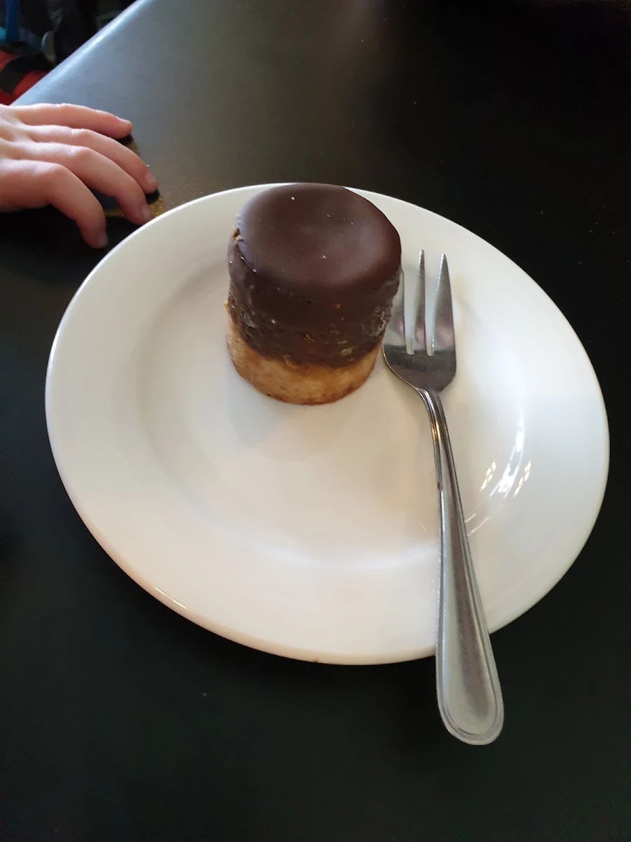 Caramel Kiss, The Wayzgoose Diner