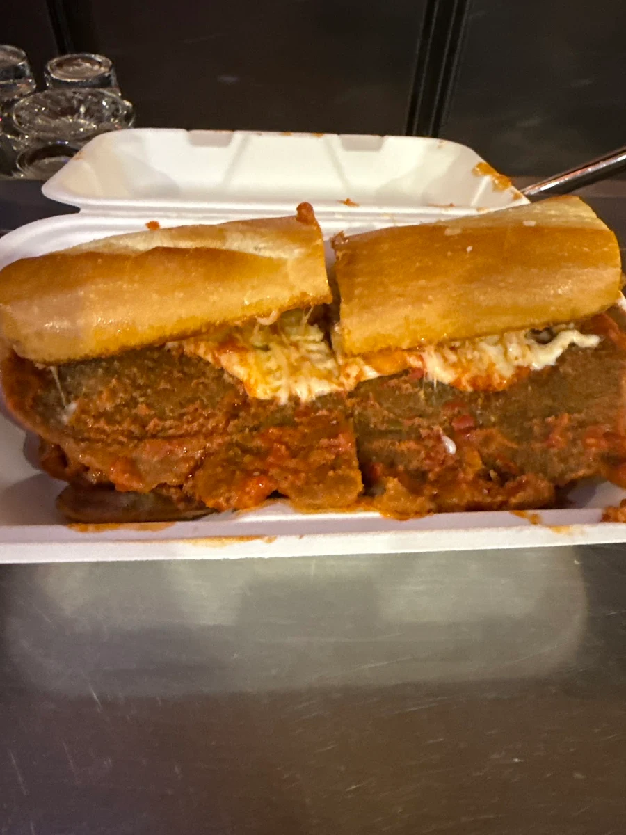 Veal Sandwich, Fratelli’s