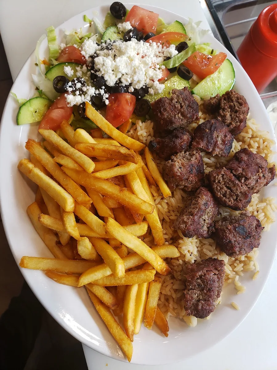 Kofte Kebab Platter, Lazeez Shawarma
