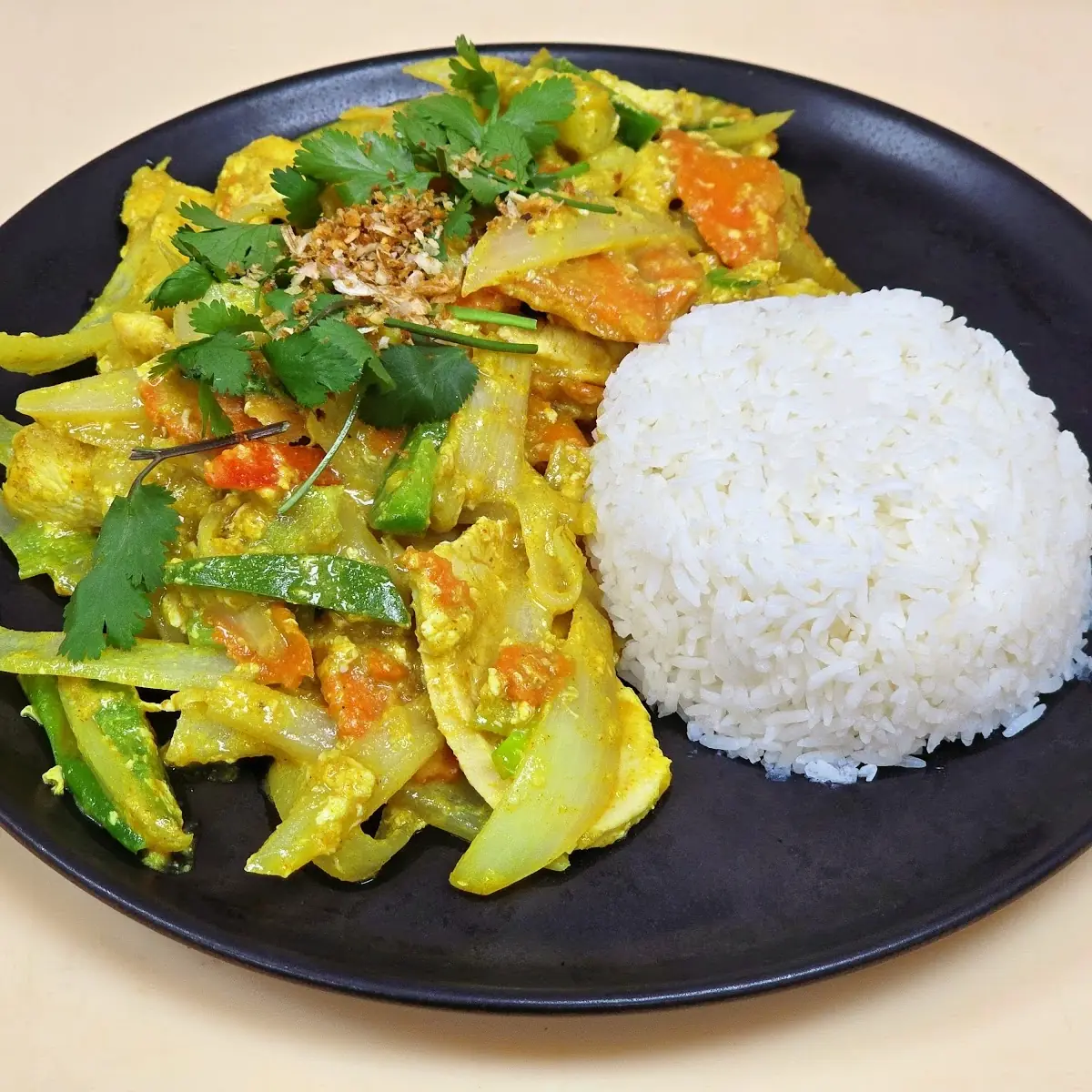 Gang Ped Ped Yang Duck Curry