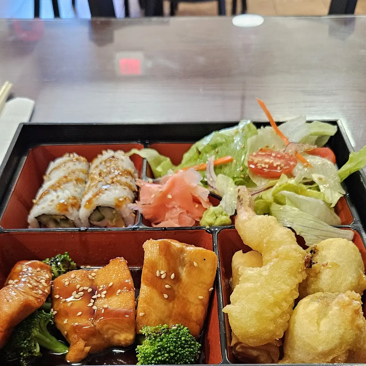 Regular Roll Bento Box