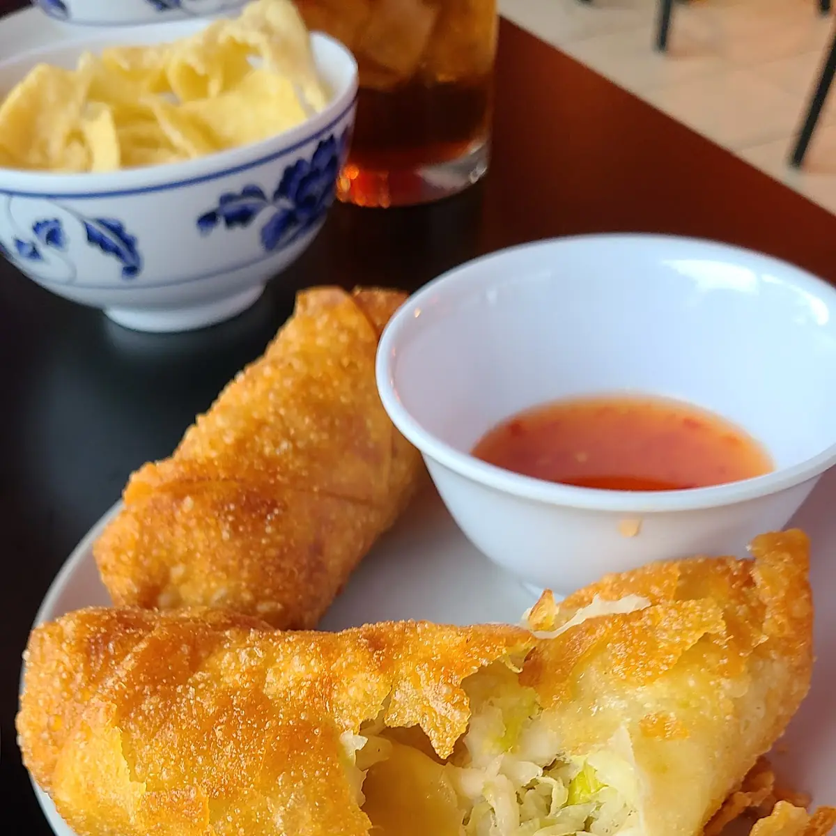 Pork Egg Roll 2 pcs