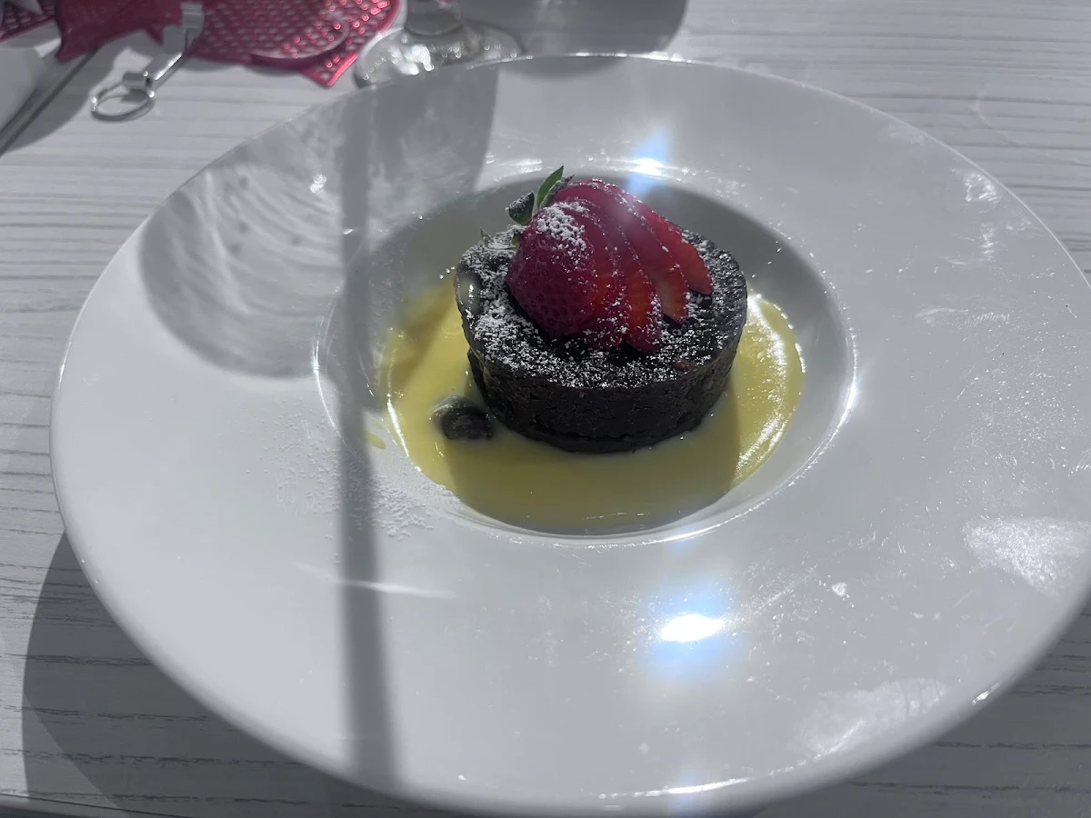 Highlights, Lachlan's at Lakeside Restaurant
