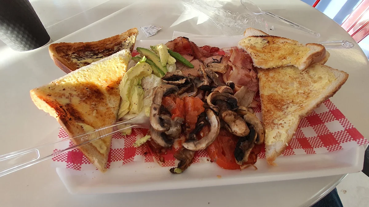Big Breakfast, OK MILK BAR